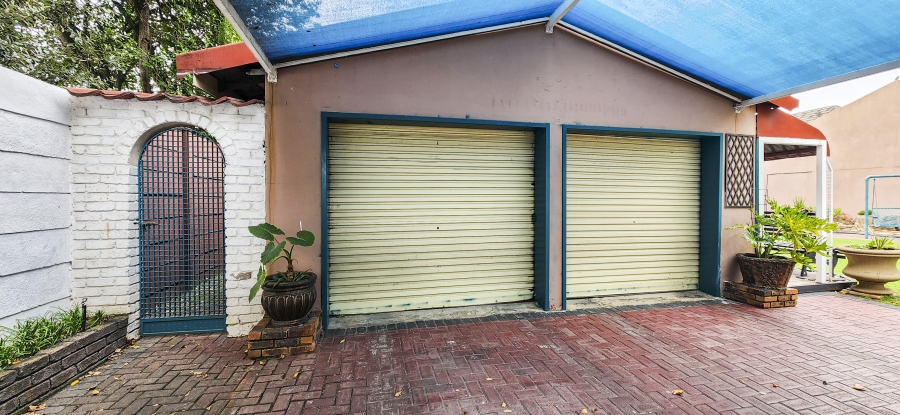 3 Bedroom Property for Sale in Vaalpark Free State